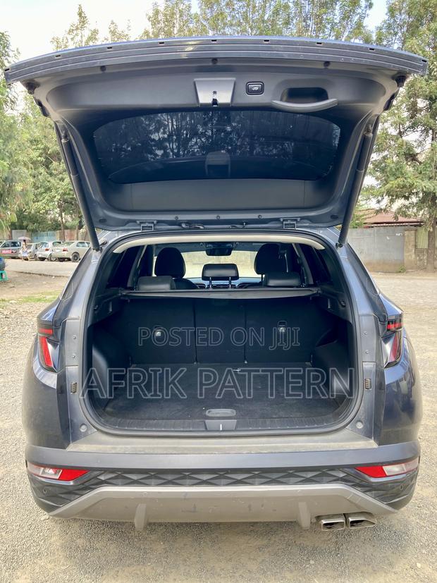 Hyundai Tucson Limited 2021 Gray