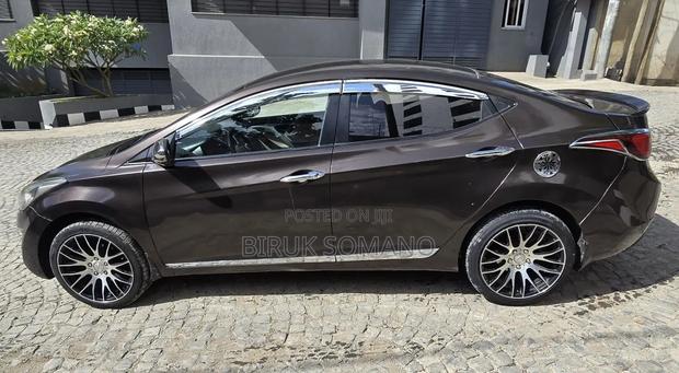 Hyundai Elantra 2014 Beige