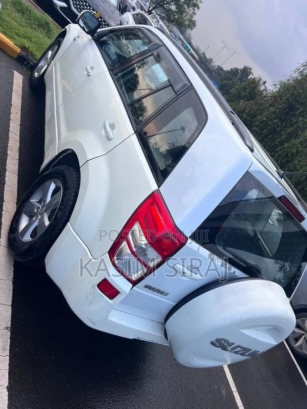 Suzuki Grand Vitara 2008 White