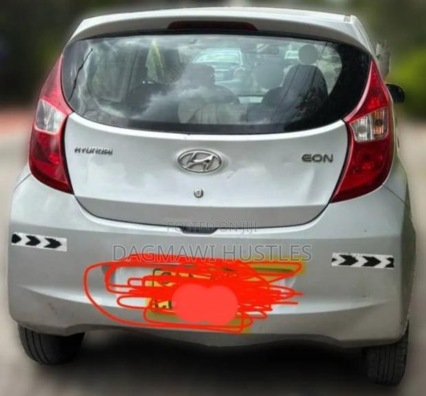 Hyundai Eon 2016 Silver