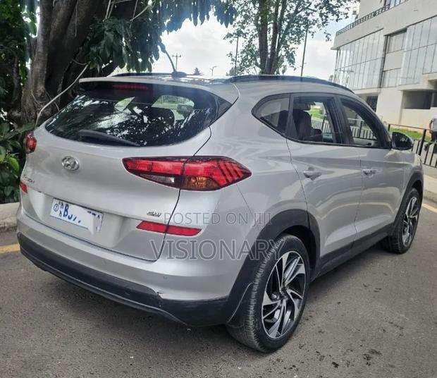 Hyundai Tucson 2020 Silver