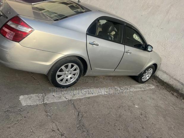 Geely Emgrand EC7 2014 Silver