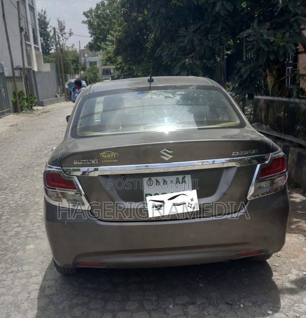 Suzuki Dzire 2022 Gray