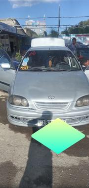 Toyota Avensis 1998 Silver for sale