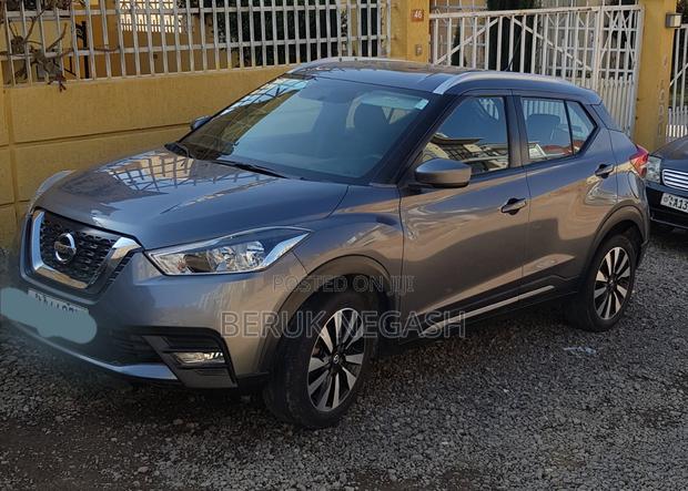 Nissan Kicks 2018 Gray