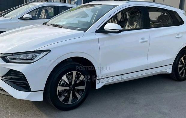 New BYD E2 43 kWh 94 hp FWD 2025 White