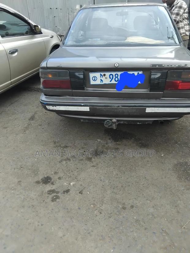 Toyota Corolla 1992 Gray