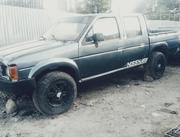Nissan Pick-Up 1994 Gray for sale