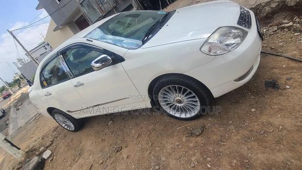 Toyota Corolla 2003 White