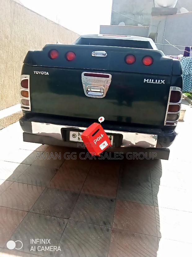 Toyota Hilux 2008 Green