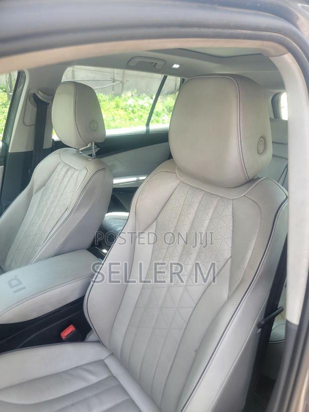Volkswagen ID.6 X 85 kWh RWD 2022 Gray