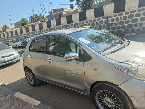 Toyota Yaris 2006 Silver
