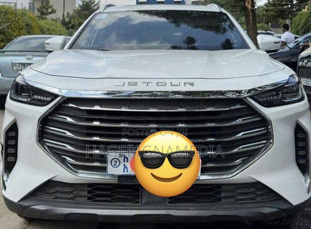 Jetour X70 Plus 2022 White