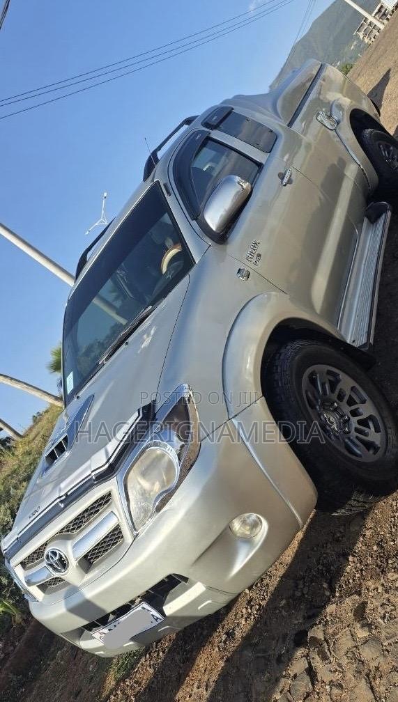 Toyota Hilux 2008 Silver