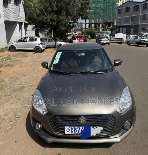 Suzuki Swift 2020 Gray