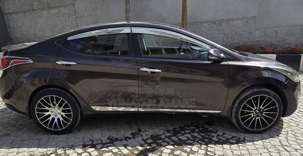 Hyundai Elantra 2014