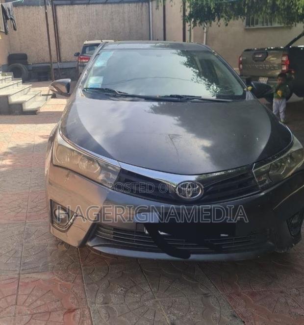 Toyota Corolla 2014 Gray