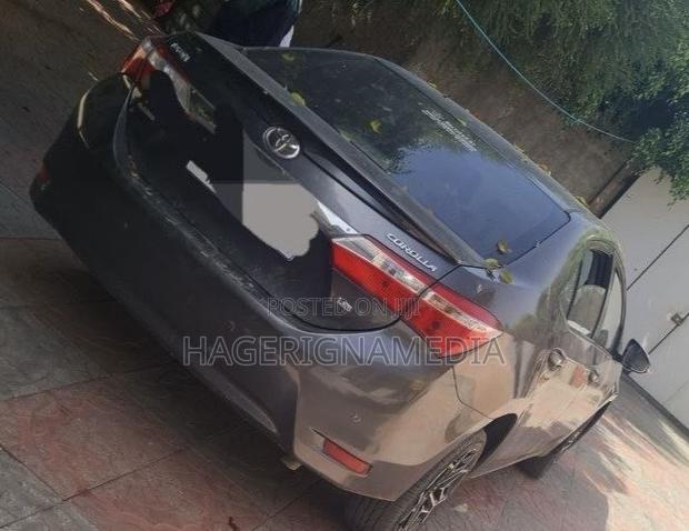 Toyota Corolla 2014 Gray