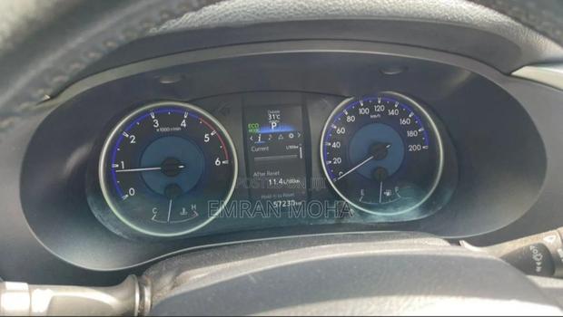 Toyota Hilux 2018 Gray