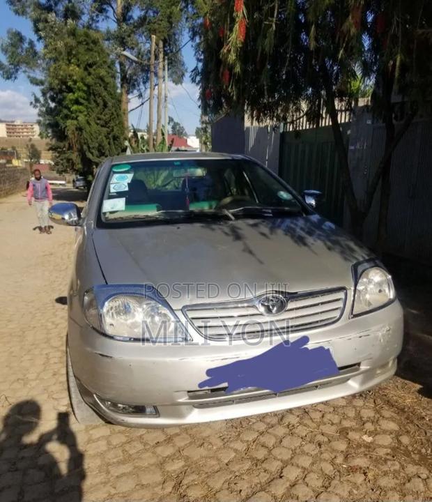 Toyota Corolla 2003 Gold