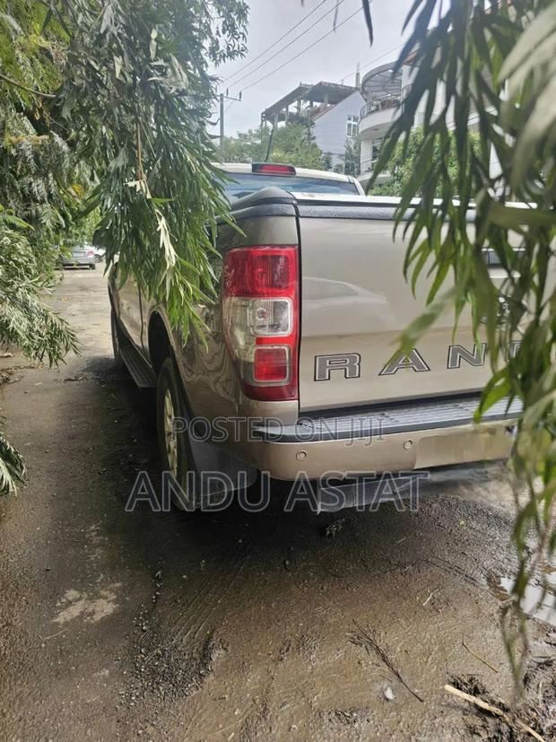 Ford Ranger 2020 Gold