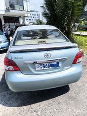 Toyota Yaris 2011 for sale