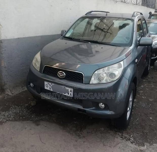 Daihatsu Terios 2006 Gray