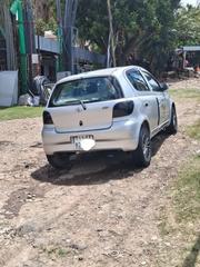 Toyota Vitz 2001 Silver for sale