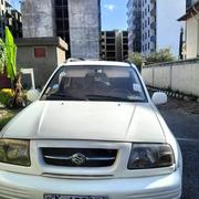 Suzuki Grand Vitara 2.0 D 1998 White for sale