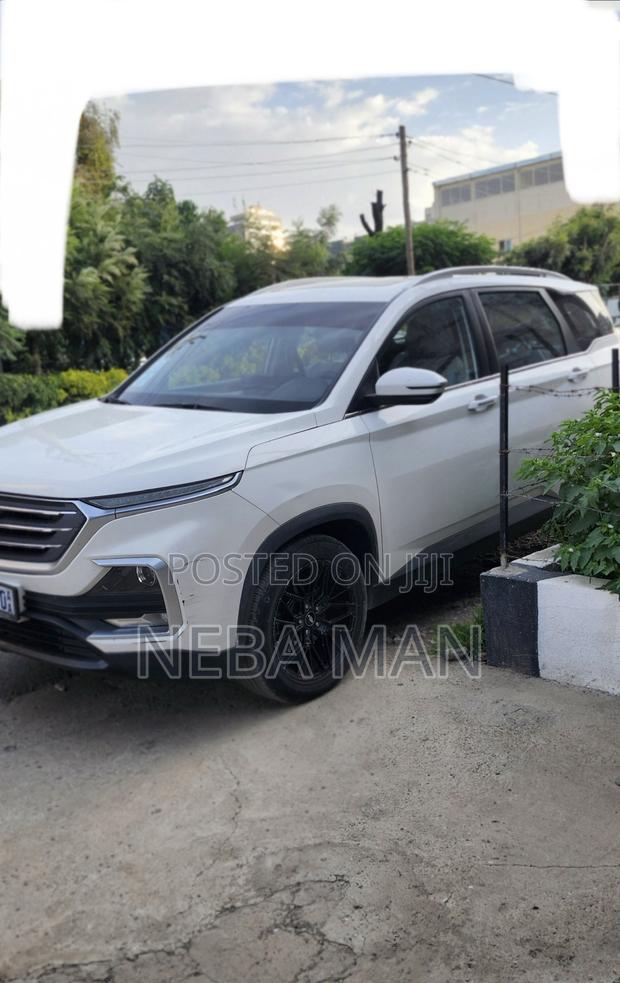 Chevrolet Captiva 2022 White