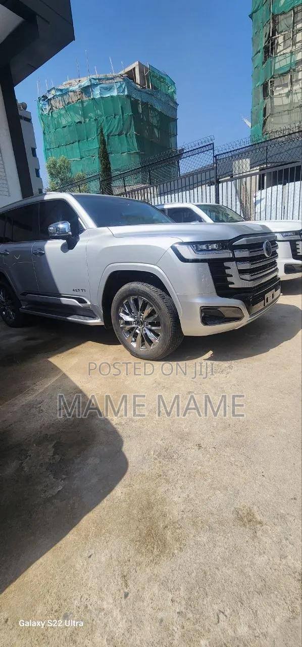 New Toyota Land Cruiser 2025 White