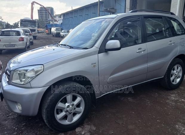 Toyota RAV4 2005 Silver
