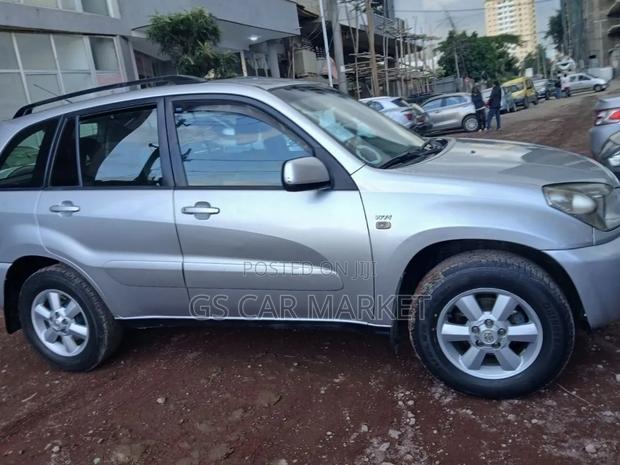 Toyota RAV4 2005 Silver