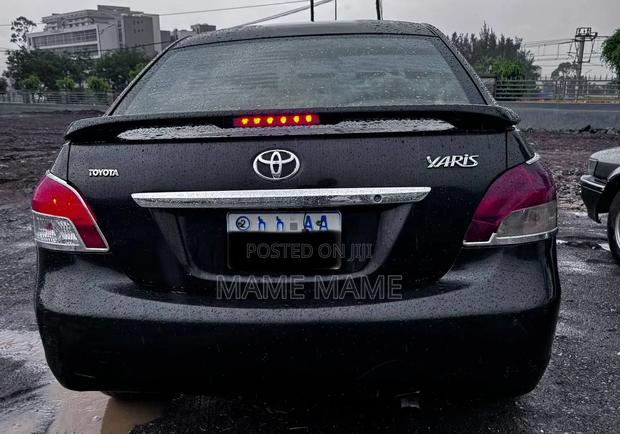 Toyota Yaris 2008 Blue