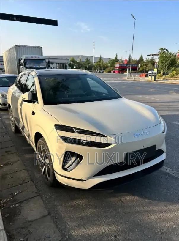 New BYD Sealion 06 EV 2026 Beige