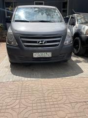 Hyundai H1 2015 Gray for sale