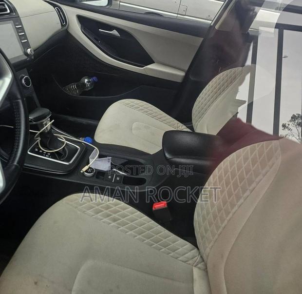 Hyundai Creta 2022 White