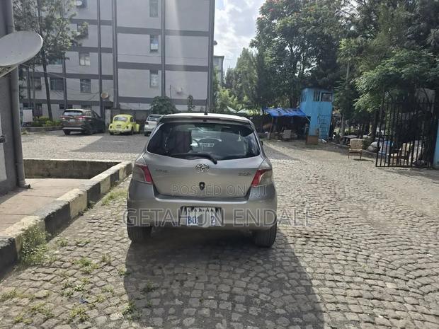 Toyota Yaris 2007 Silver