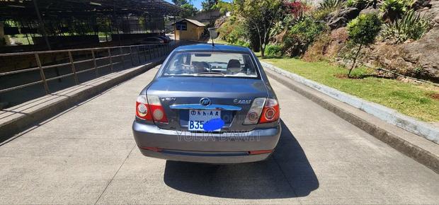 Lifan Abay 2007 Gray