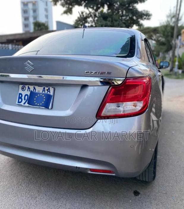 Suzuki Dzire 2021 Silver