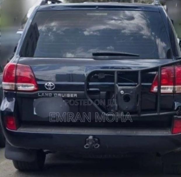 Toyota Land Cruiser 2009 Black