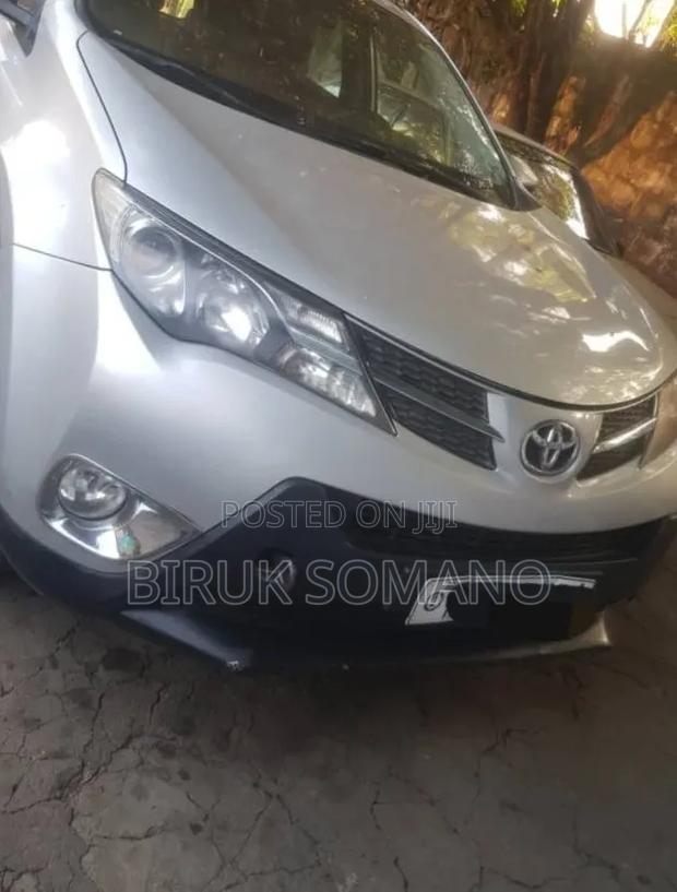 Toyota RAV4 2013 Silver