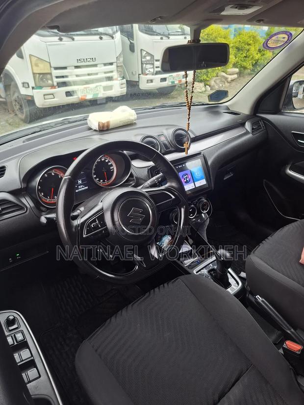 Suzuki Swift RS 2021 Gray