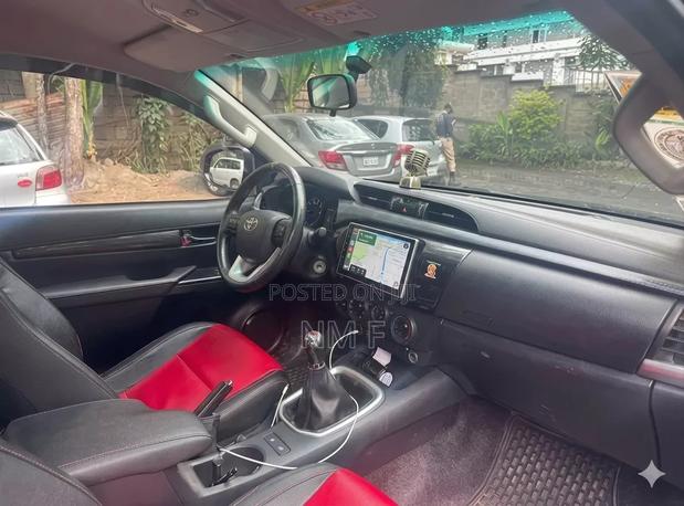 Toyota Hilux Revo Single Cab Deisel 2.8 RWD 2017 Black