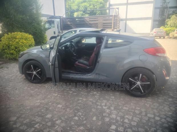 Hyundai Veloster 2016