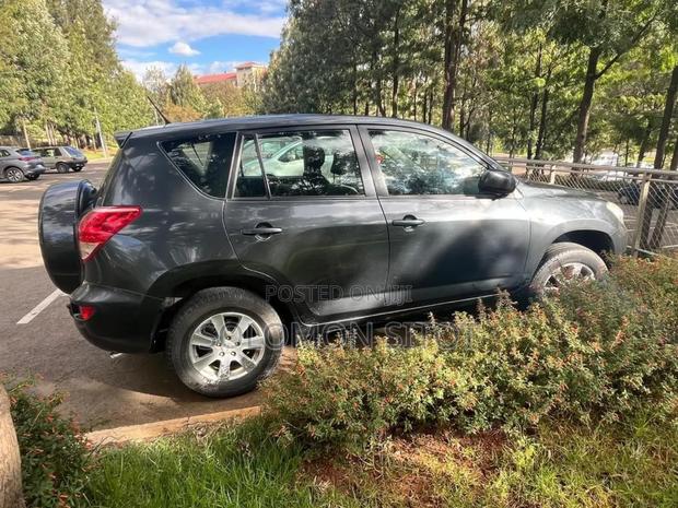 Toyota RAV4 2012 Gray