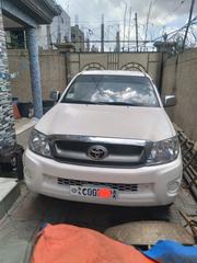 Toyota Hilux 2010 White for sale