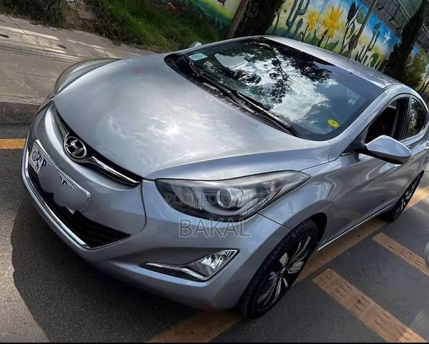 Hyundai Avante 2013 Gray