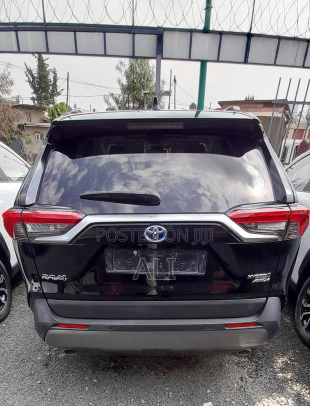 Toyota RAV4 2022 Black