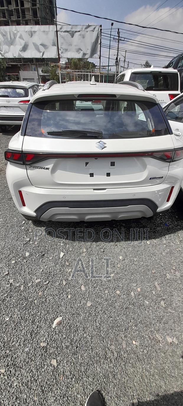New Suzuki Fronx 2025 White